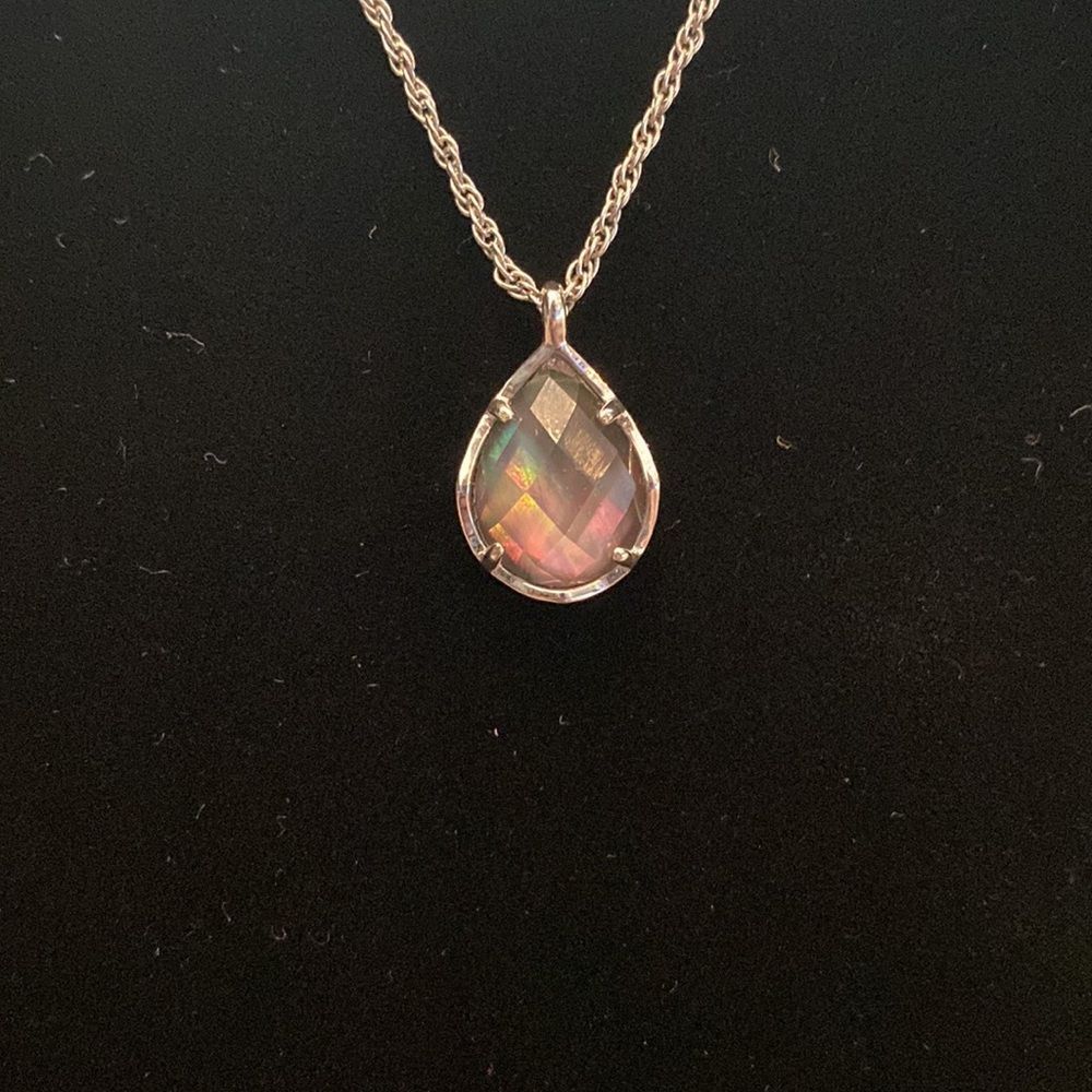 Kendra Scott Kiri Necklace - Picture 3 of 4